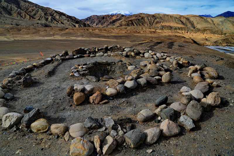 Xiangbaobao Cemetery