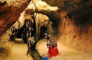 坎儿井.jpg 坎儿井.jpg