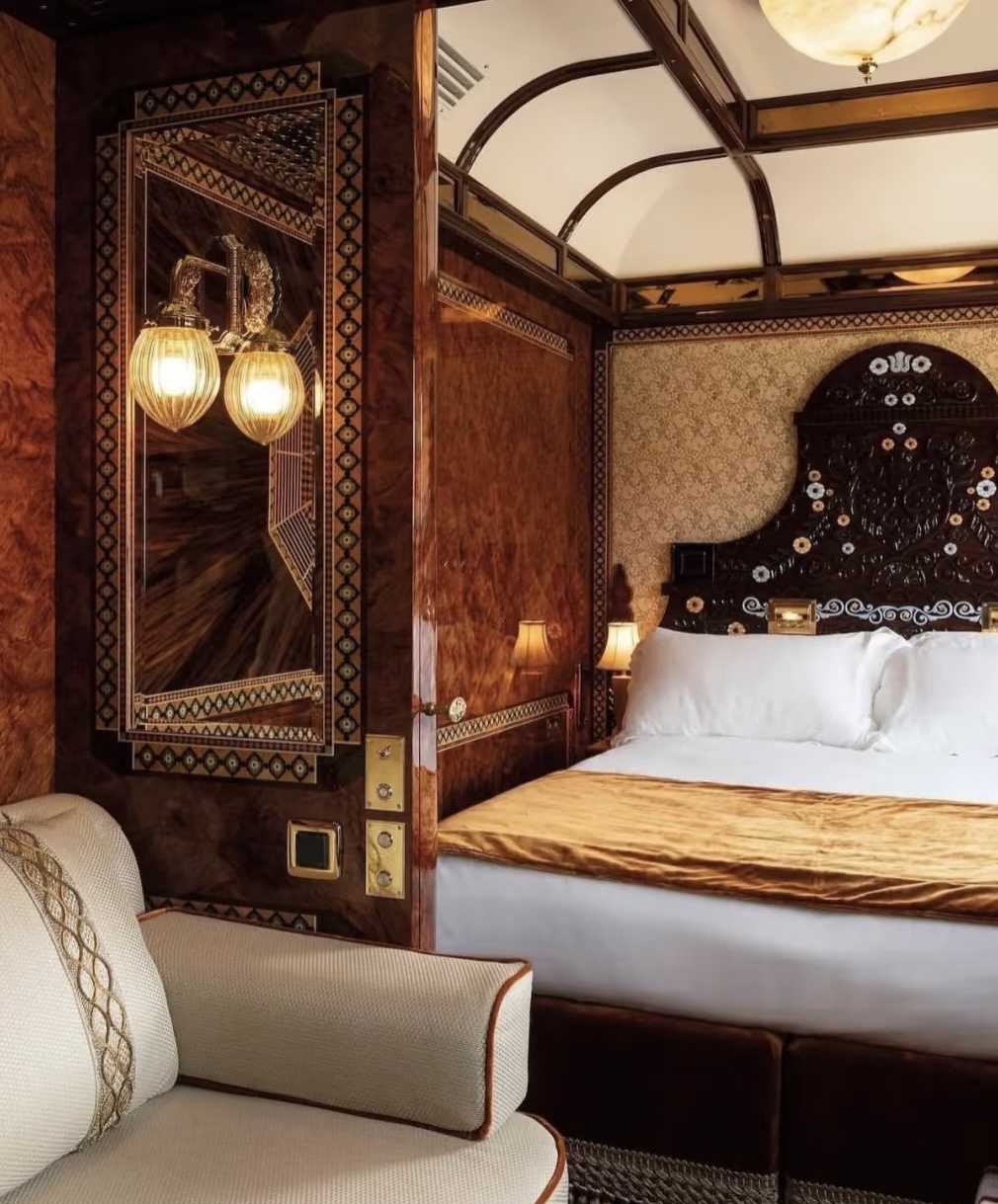 Gold Diamond Box Gold Diamond Box