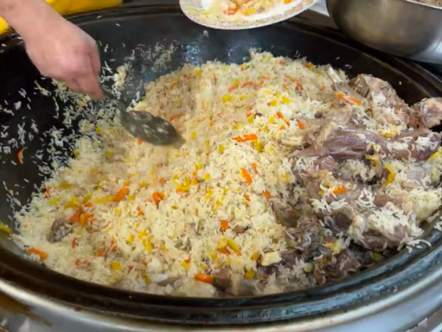 Xinjiang-pilaf-2.png Xinjiang-pilaf-2.png