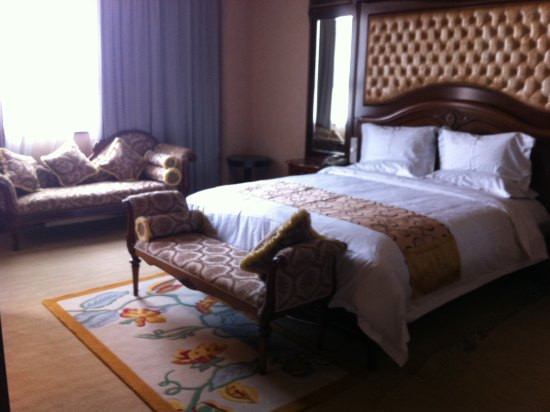 Huayu International Hotel