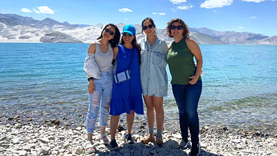 Exotic Xinjiang Tour.jpg Exotic Xinjiang Tour.jpg