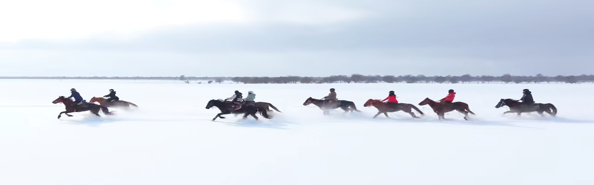 Xinjiang Horseback Riding Tours