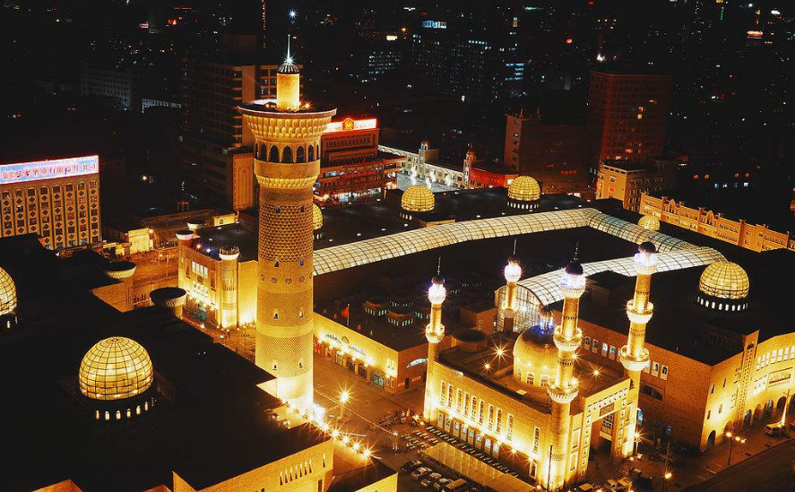 Xinjiang International Bazaar.png Xinjiang International Bazaar.png