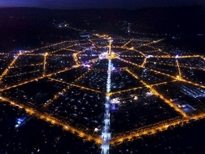 night-of-tekes.jpg night-of-tekes.jpg