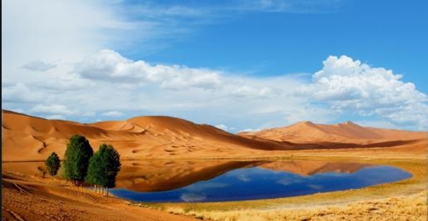 xinjiang-desert.jpg xinjiang-desert.jpg